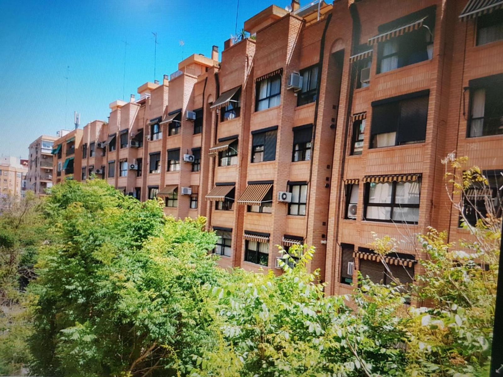 Apartamento Cerca De La Playa Y Ciudad De Las Ciencias Walencja Zewnętrze zdjęcie